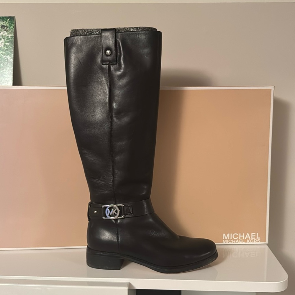 Michael Kors knee high boots size 5 1/2